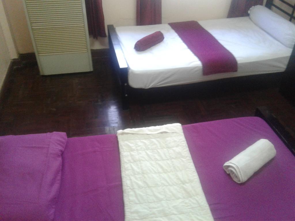 Yaya Guesthouse Bangkok Eksteriør bilde