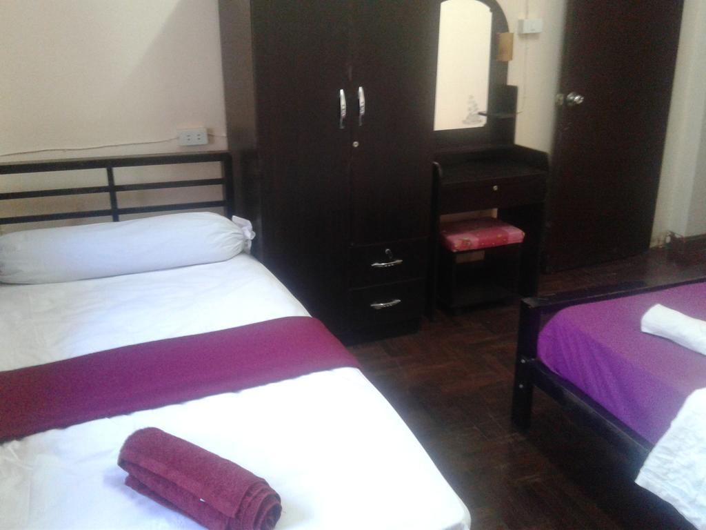 Yaya Guesthouse Bangkok Eksteriør bilde