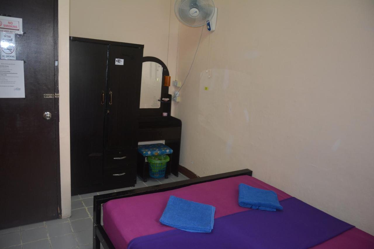 Yaya Guesthouse Bangkok Eksteriør bilde