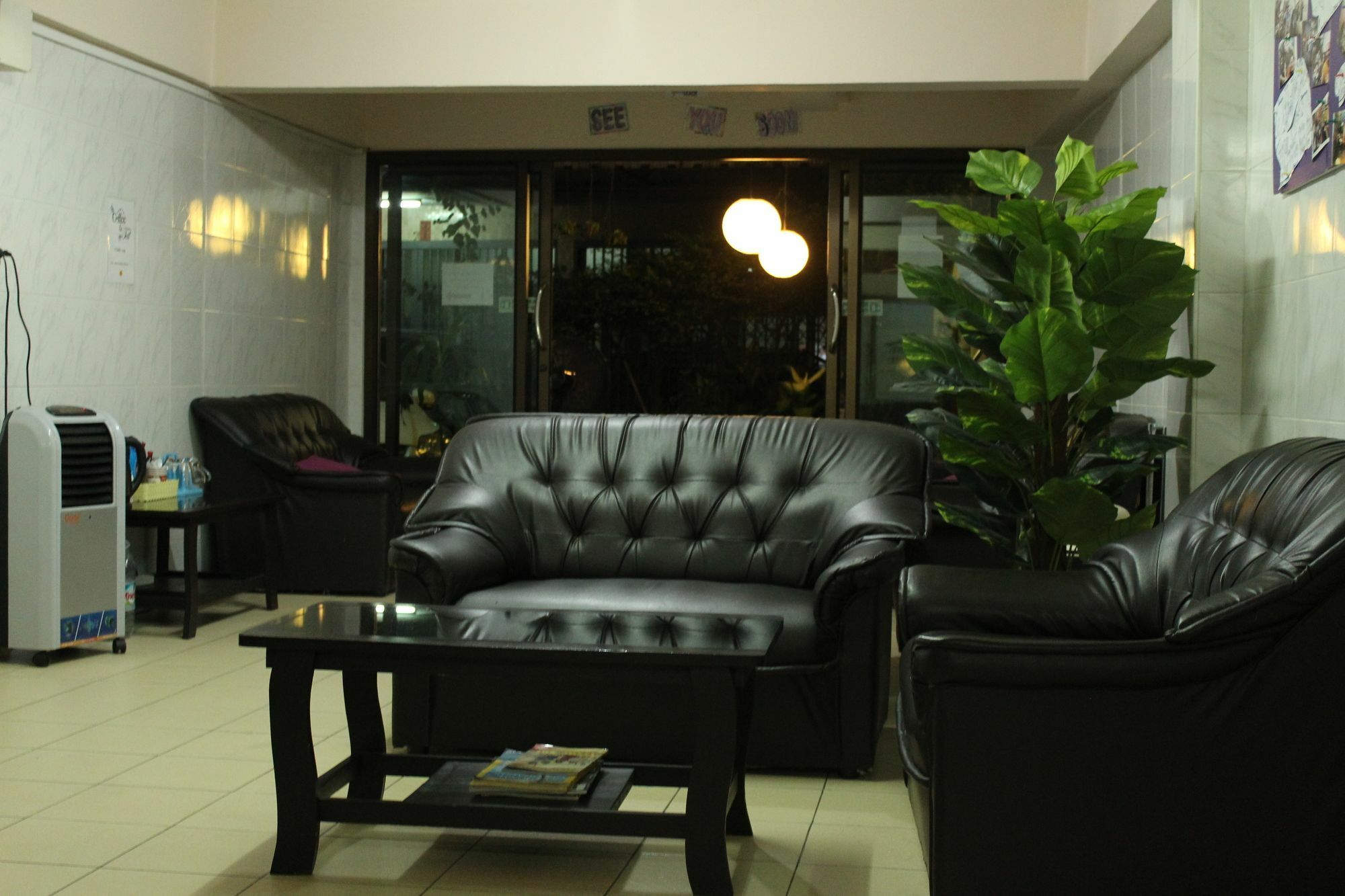 Yaya Guesthouse Bangkok Eksteriør bilde
