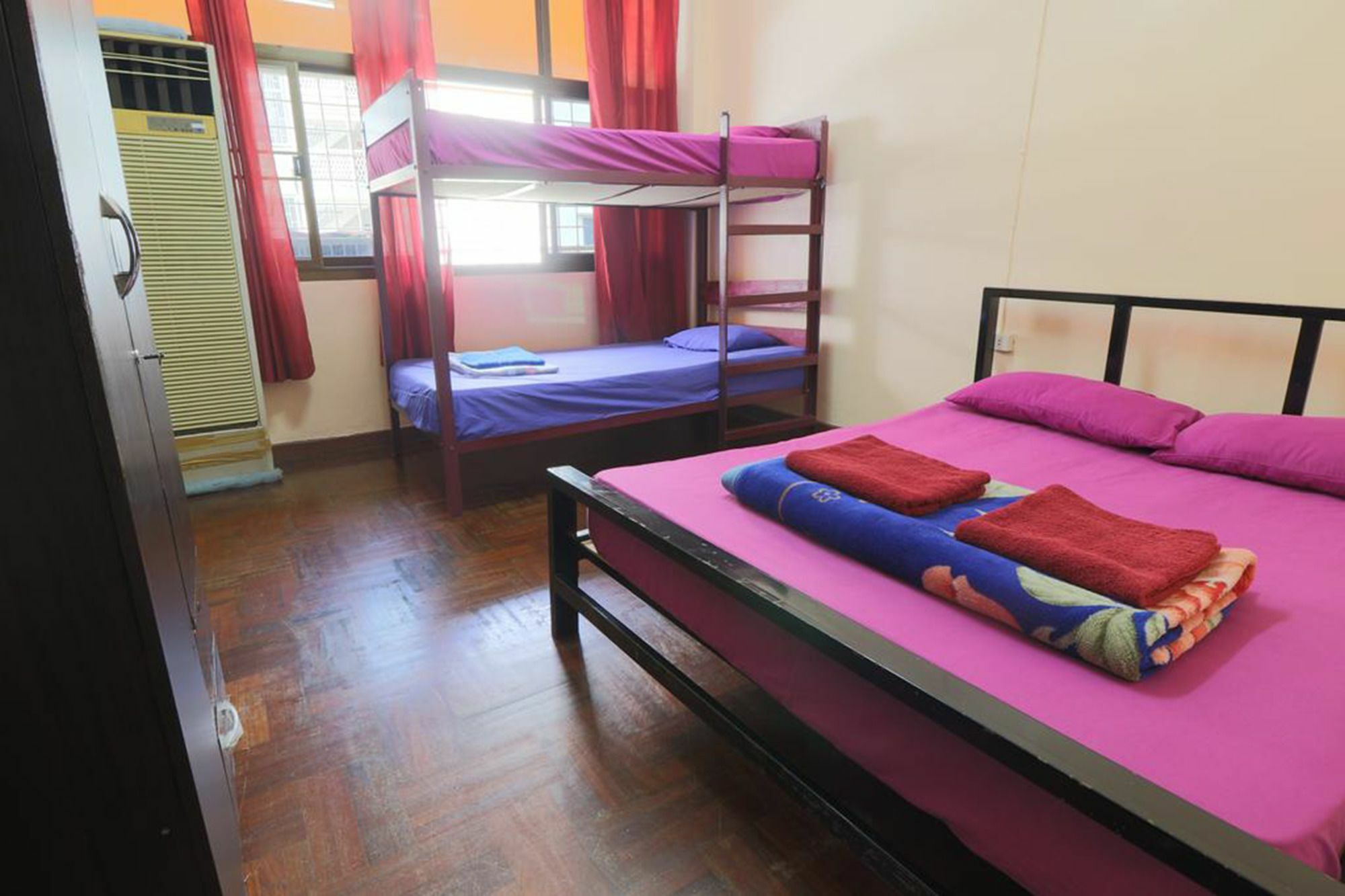 Yaya Guesthouse Bangkok Eksteriør bilde