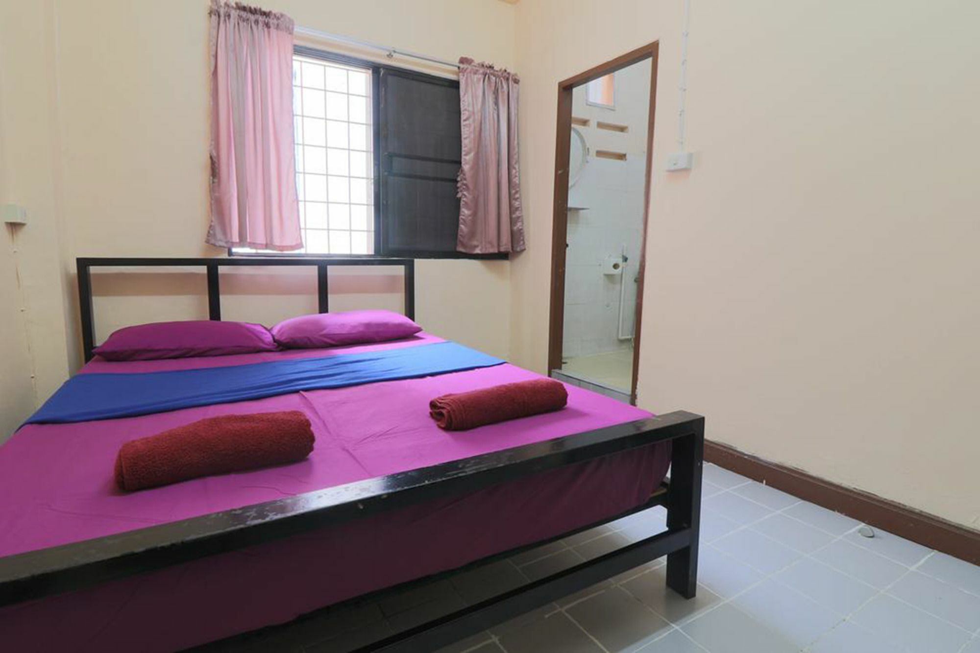 Yaya Guesthouse Bangkok Eksteriør bilde