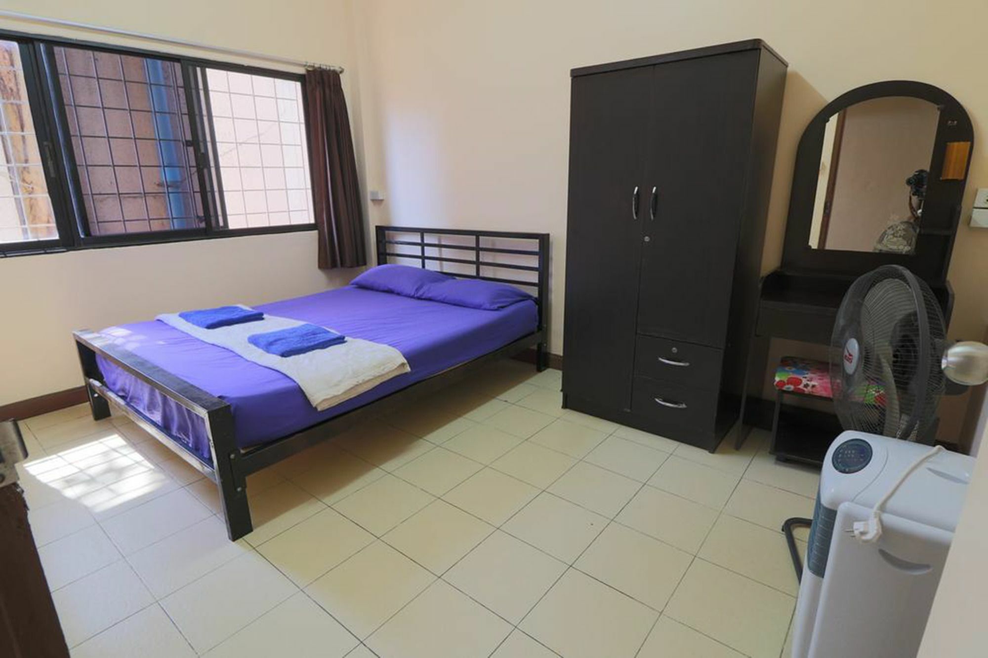Yaya Guesthouse Bangkok Eksteriør bilde